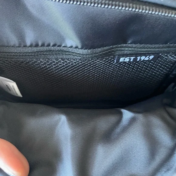 Adidas Classic Black Men's Backpack - Picture 2 of 6